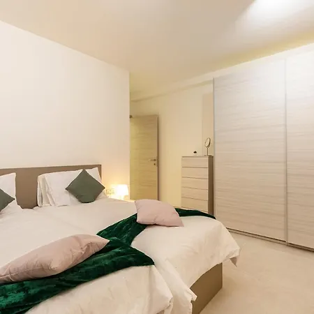 Beautiful, Cozy Apts Just Off The Promenade & Wifi By 360 Estates * 슬리에마