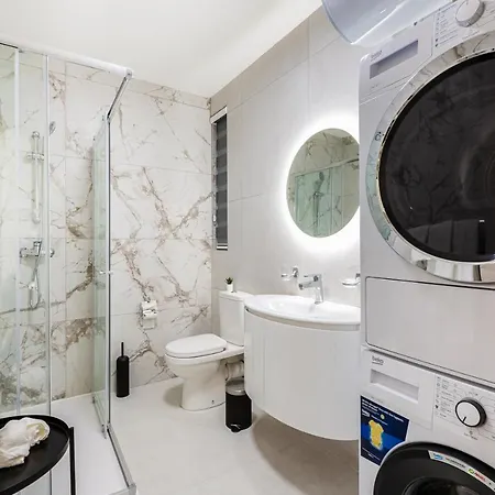 Beautiful, Cozy Apts Just Off The Promenade & Wifi By 360 Estates 슬리에마