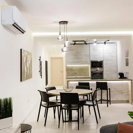 Beautiful, Cozy Apts Just Off The Promenade & Wifi By 360 Estates Lägenhet Sliema