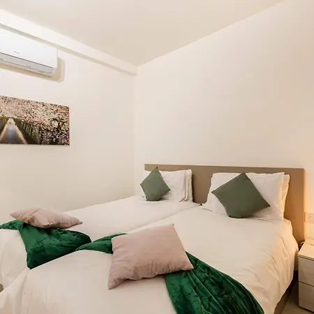 Beautiful, Cozy Apts Just Off The Promenade & Wifi By 360 Estates * Sliema