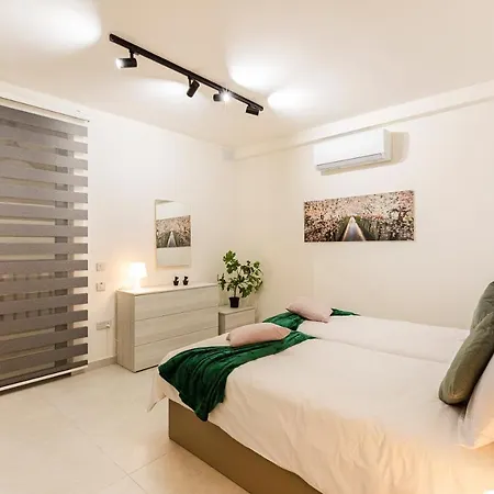 Beautiful, Cozy Apts Just Off The Promenade & Wifi By 360 Estates Lägenhet