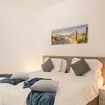 Beautiful, Cozy Apts Just Off The Promenade & Wifi By 360 Estates Sliema