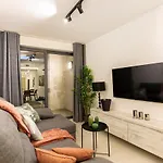 Beautiful, Cozy Apts Just Off The Promenade & Wifi By 360 Estates
