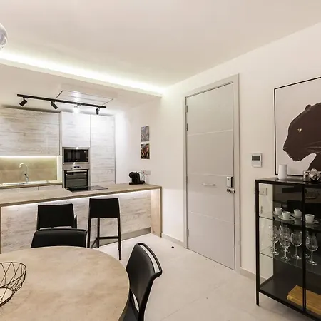 Beautiful, Cozy Apts Just Off The Promenade & Wifi By 360 Estates Apartman